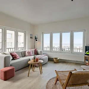 Huswell - Stylishly Refurbished With Sea View , Oostende België