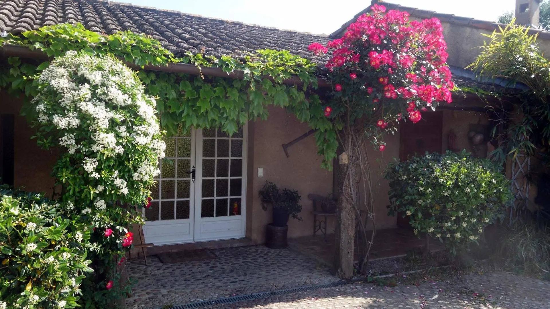 Domaine Du Lac De La Vallee La Roquette-sur-Siagne
