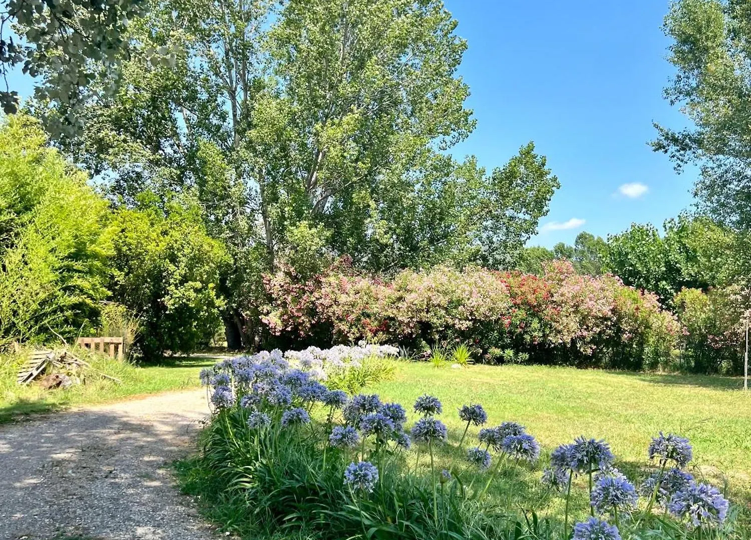 Domaine Du Lac De La Vallee La Roquette-sur-Siagne 0*,